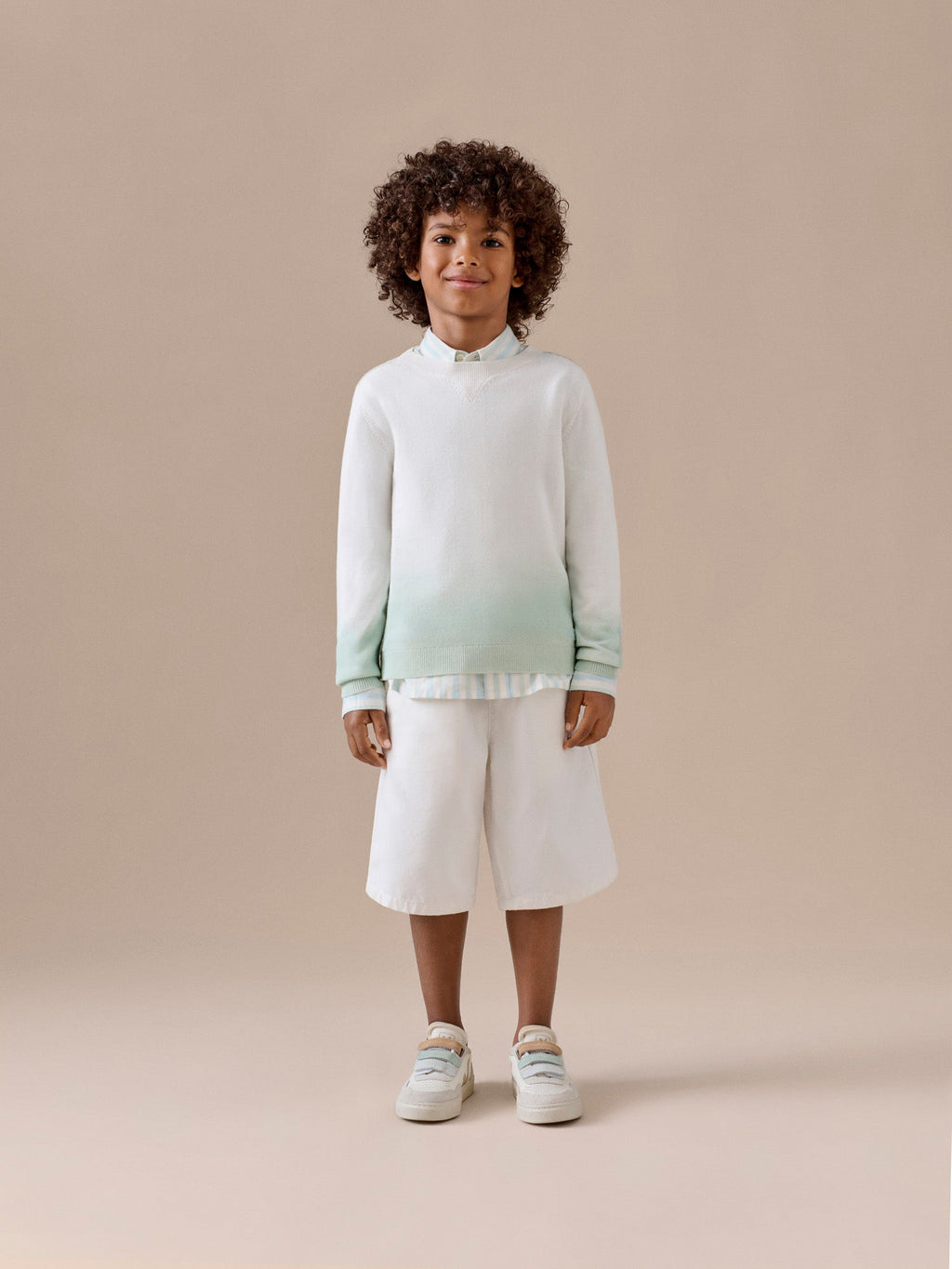 pull vert tie-dye en coton biologique