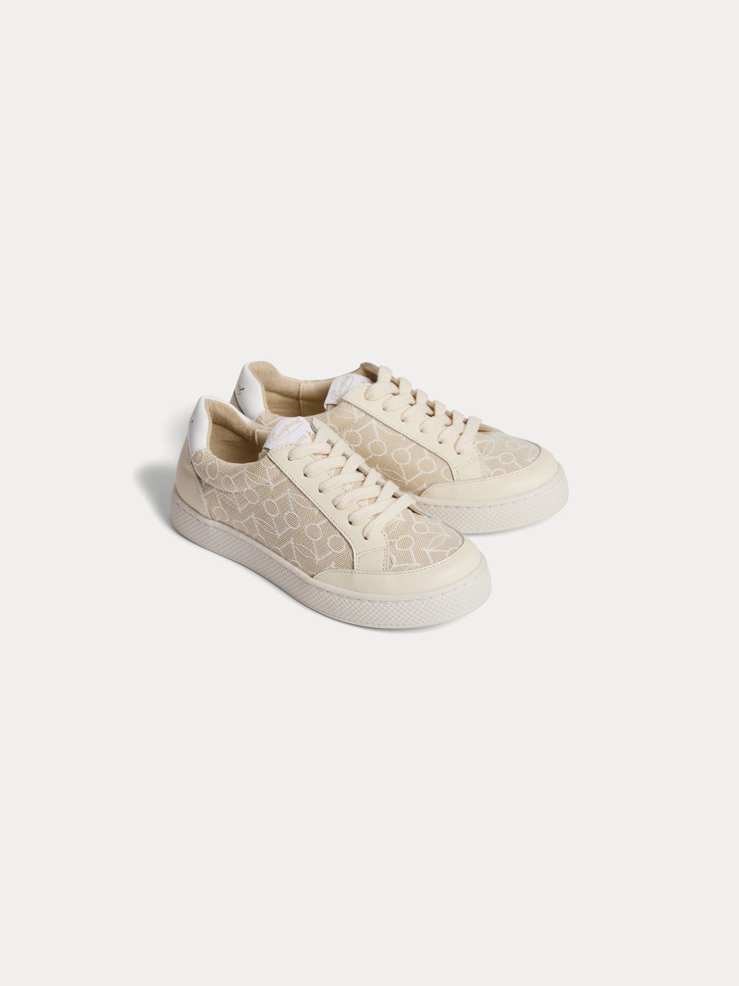 leather trainers