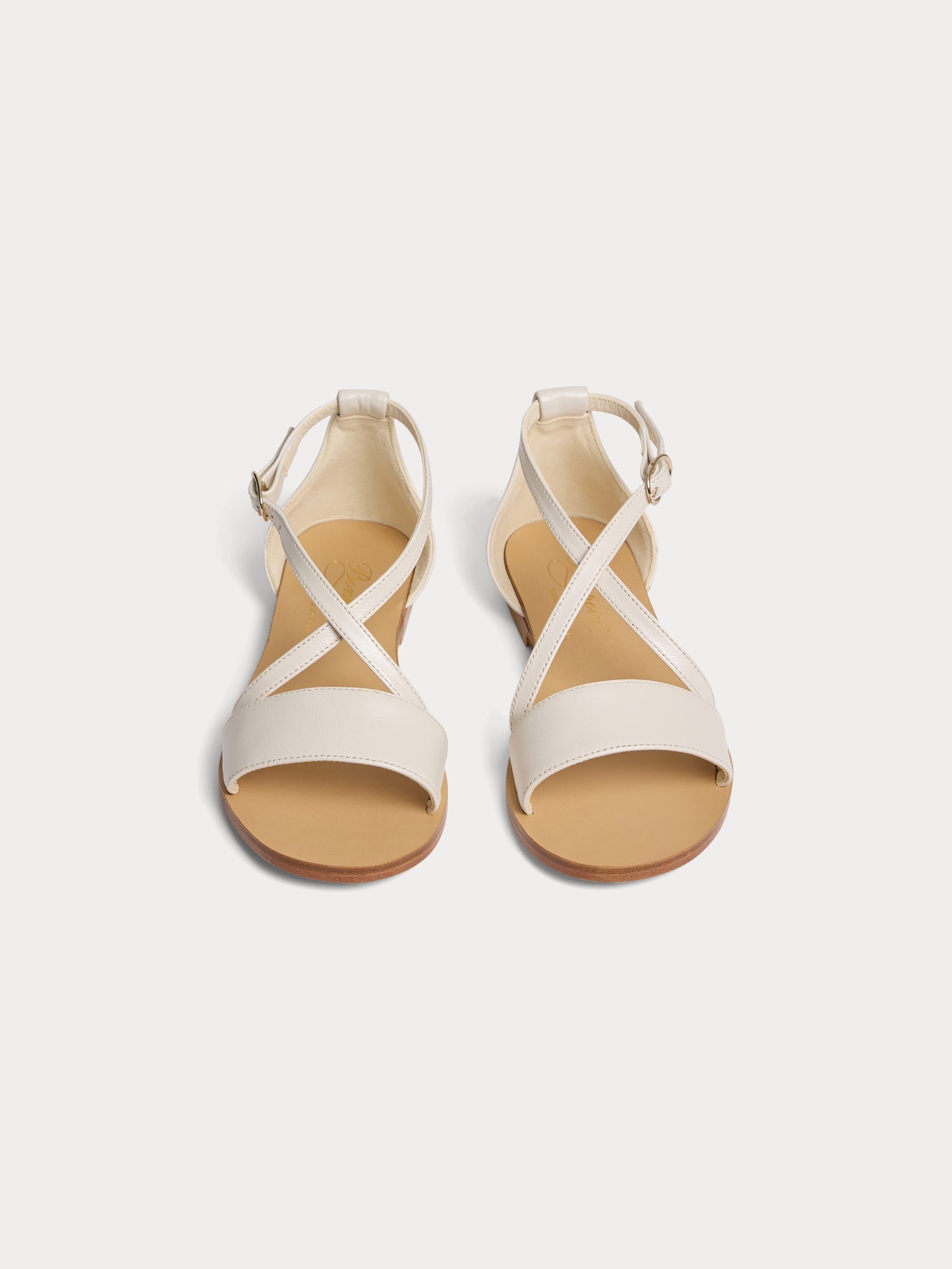 Sandals ecru