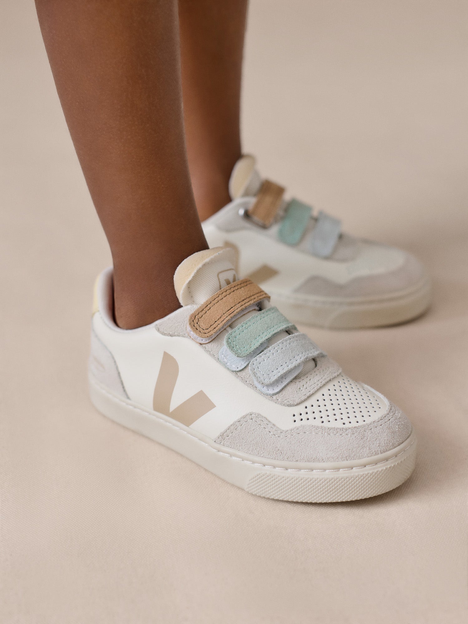 Baskets V90 blanches pour enfants